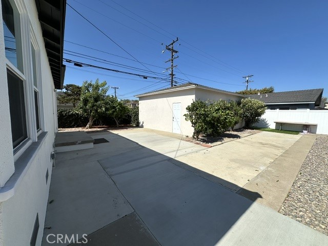 15804 Dalton Avenue Property Photo 17