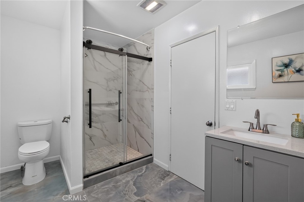 15804 Dalton Avenue Property Photo 18