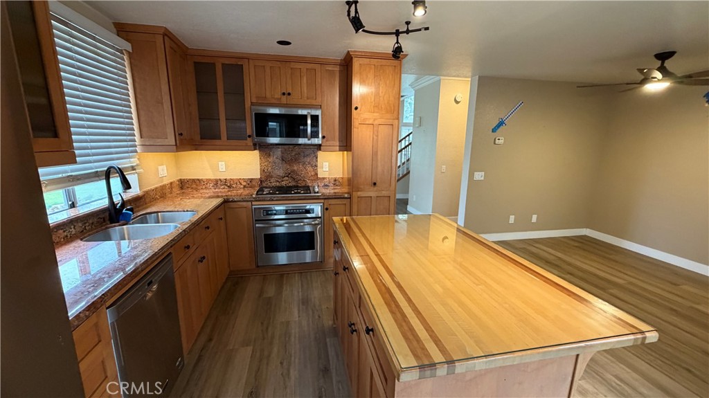 254 Monroe Property Photo 11