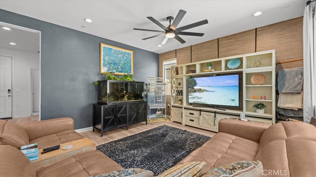 4230 Empressa Circle Property Photo 4
