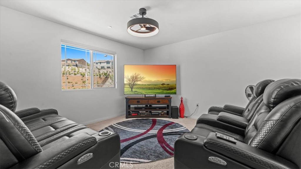 4230 Empressa Circle Property Photo 23