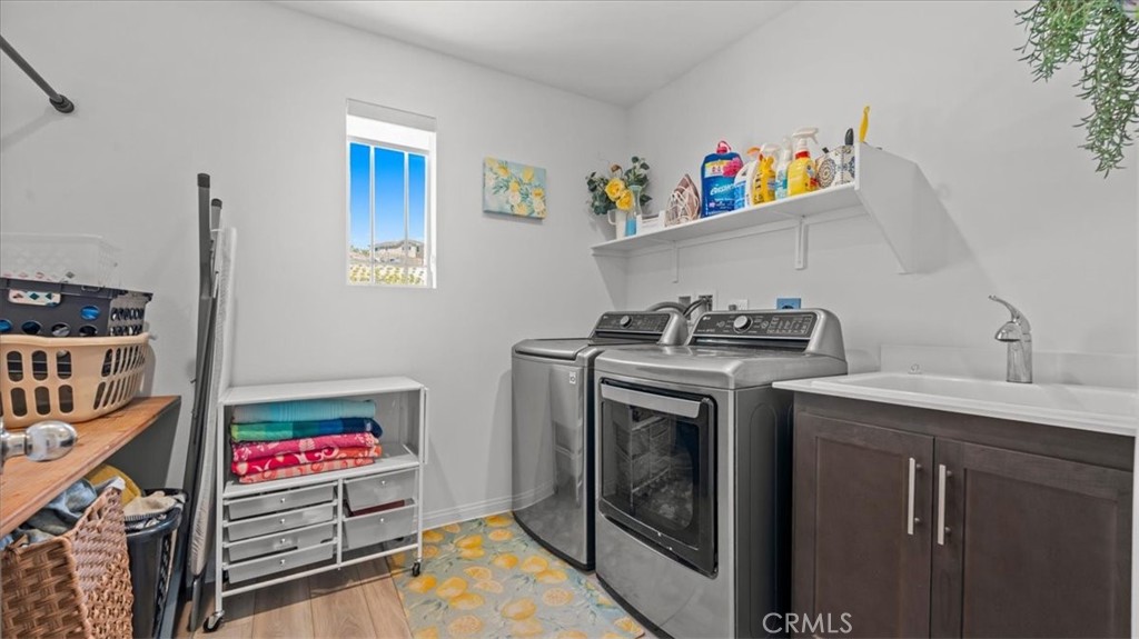 4230 Empressa Circle Property Photo 24