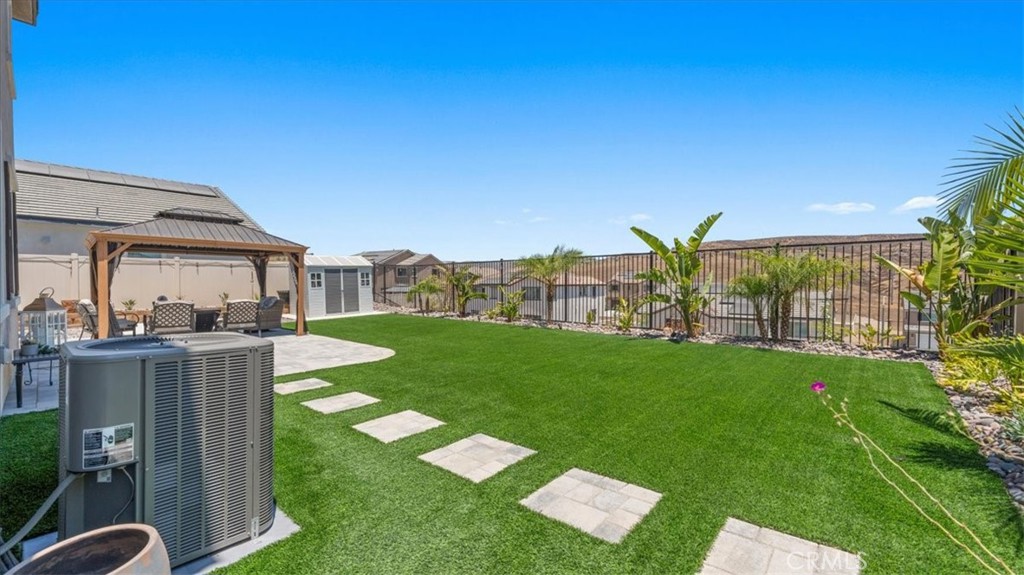 4230 Empressa Circle Property Photo 27