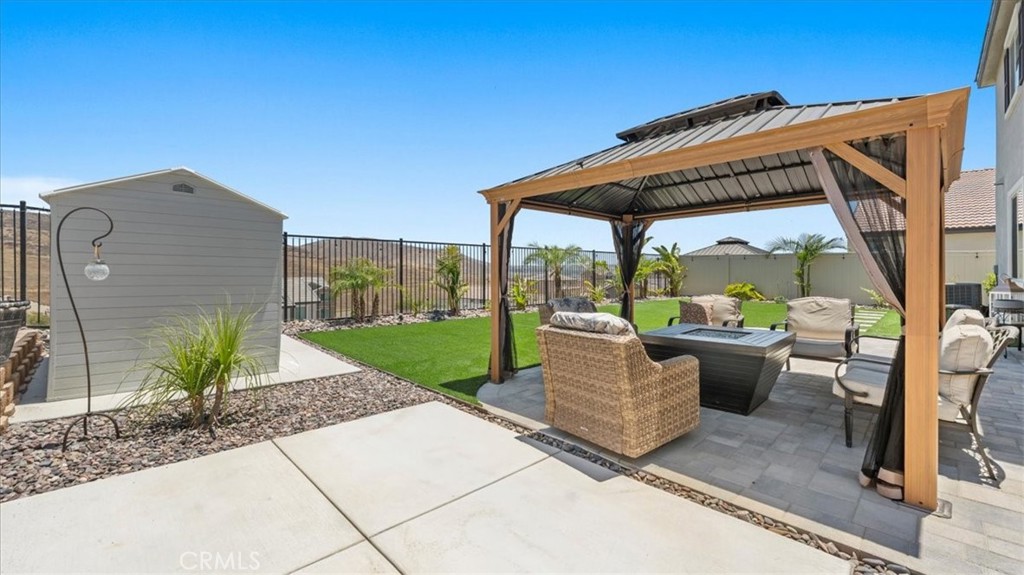 4230 Empressa Circle Property Photo 28