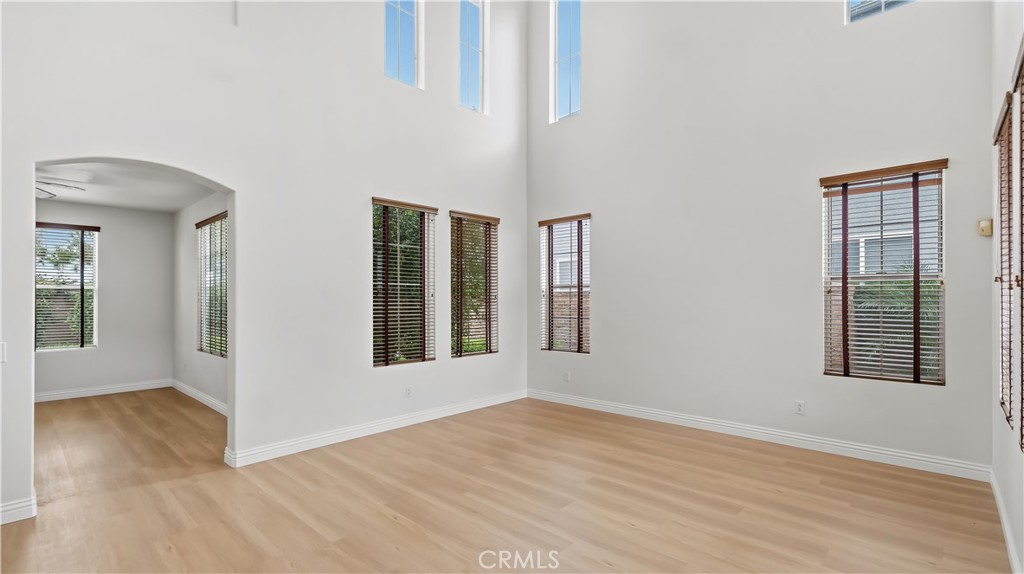16249 Vermeer Property Photo 6