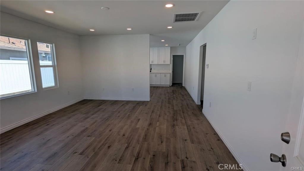6232 Reno Property Photo 3
