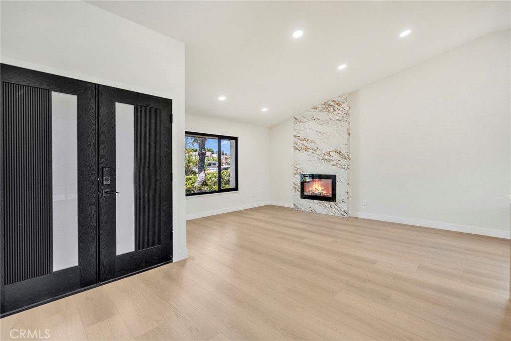 1309 Deeplawn Drive Property Photo 11