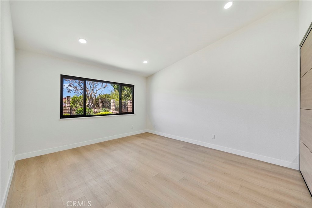 1309 Deeplawn Drive Property Photo 27