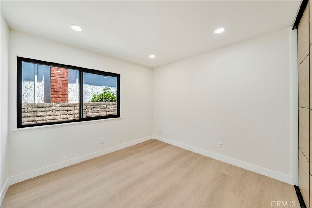 1309 Deeplawn Drive Property Photo 28