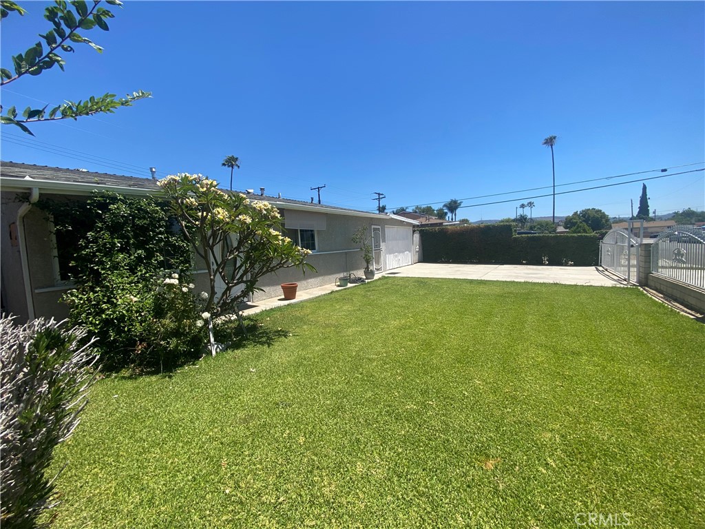 550 Whiteford Property Photo 7