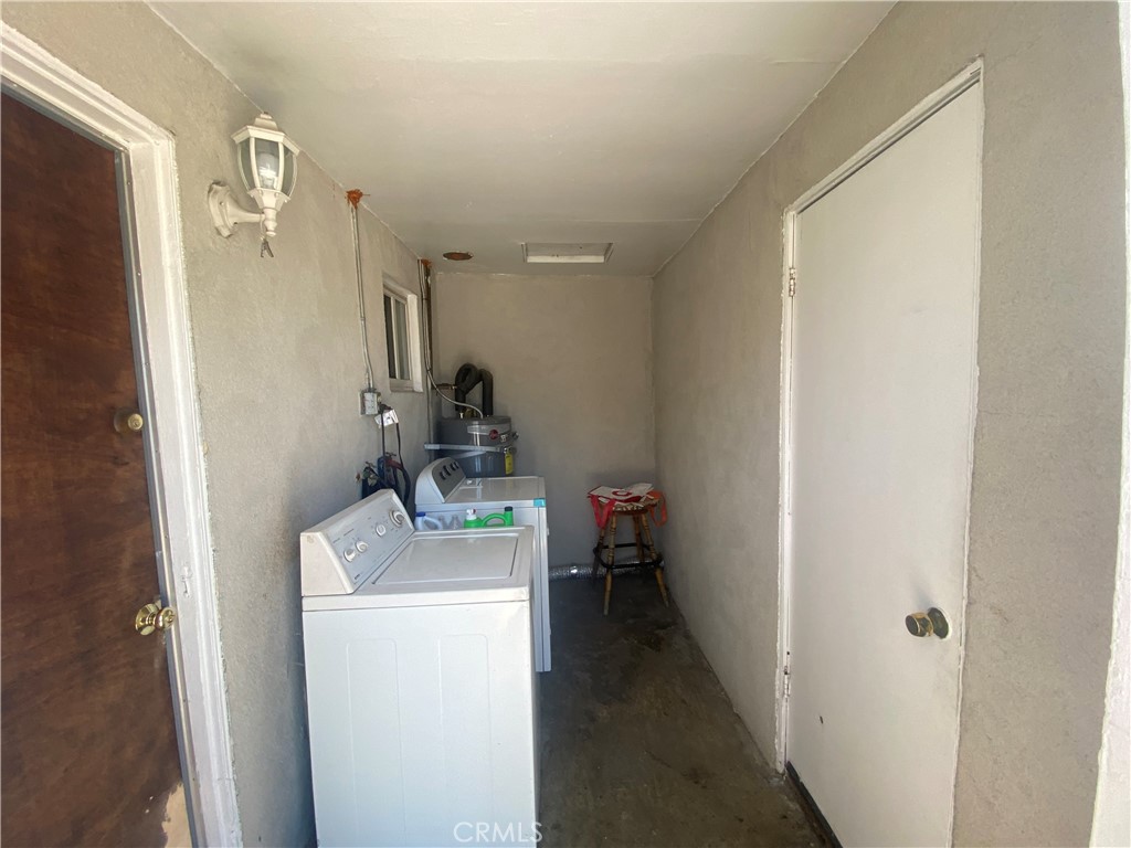 550 Whiteford Property Photo 12