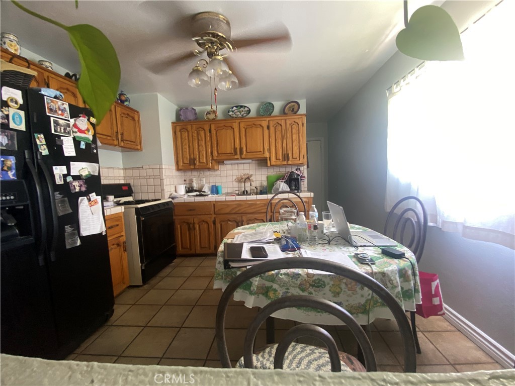 550 Whiteford Property Photo 32