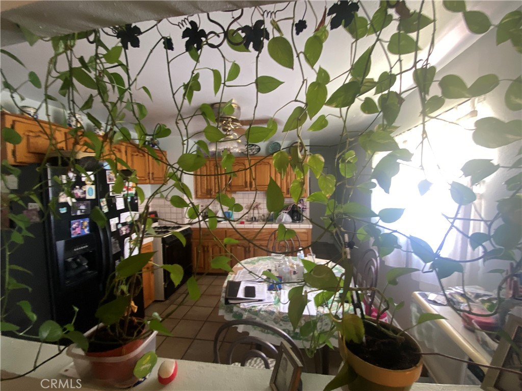 550 Whiteford Property Photo 33