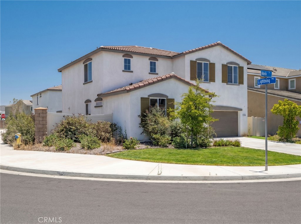 15538 Hawk St Property Photo 2