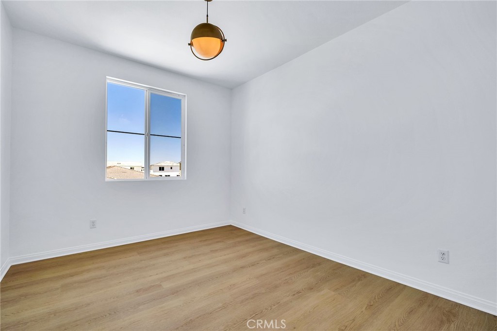 15538 Hawk St Property Photo 26