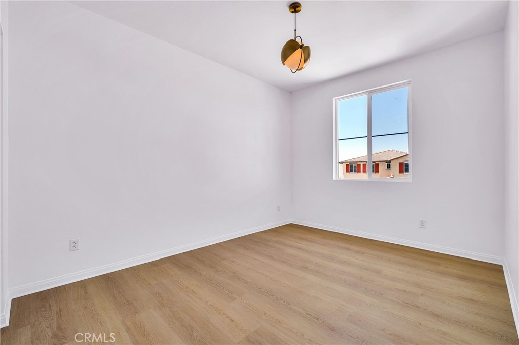 15538 Hawk St Property Photo 31