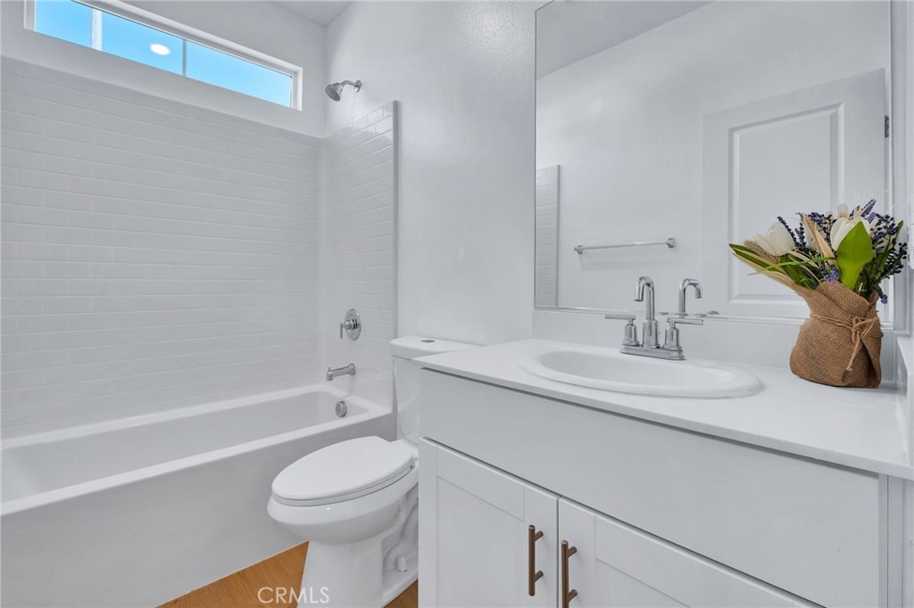 15538 Hawk St Property Photo 42