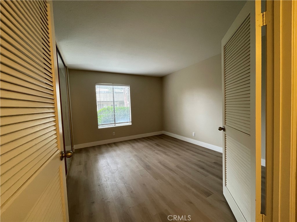61 Streamwood Property Photo 9