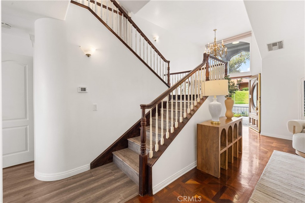 1823 Cliffbranch Property Photo 8