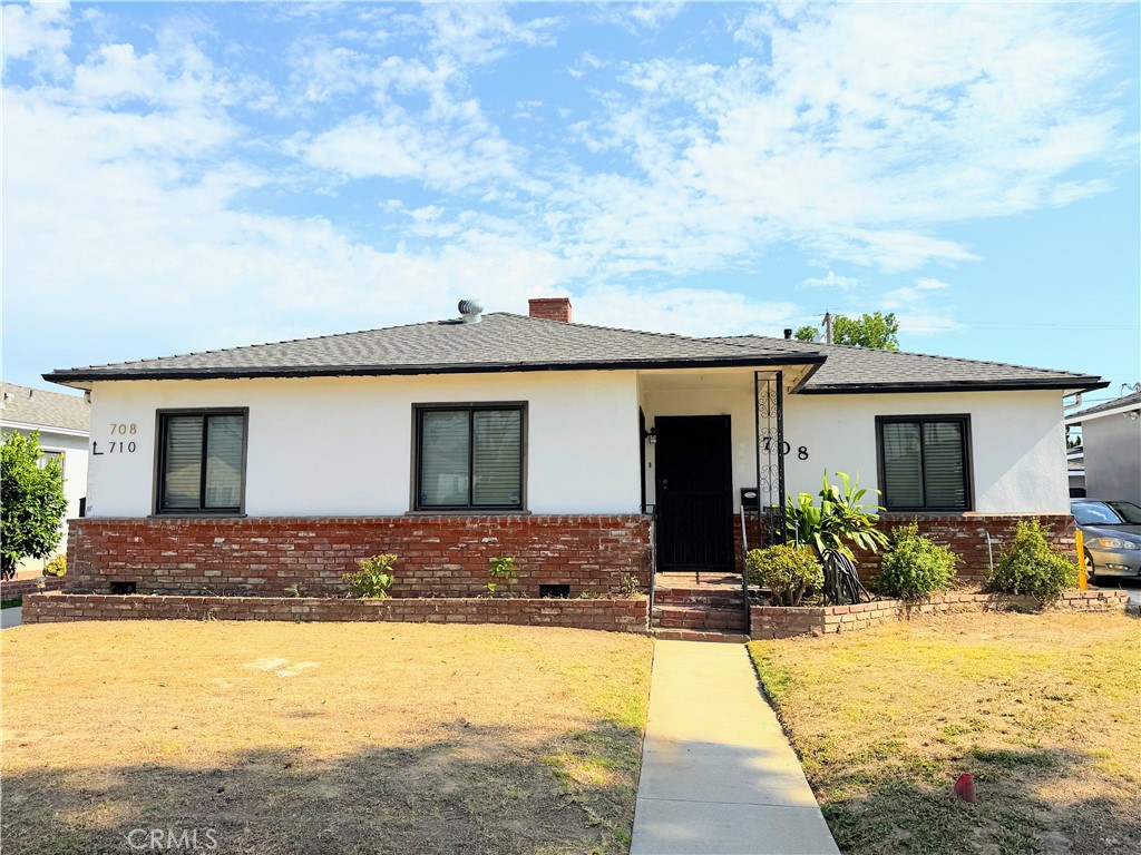 708 Violeta Property Photo 1