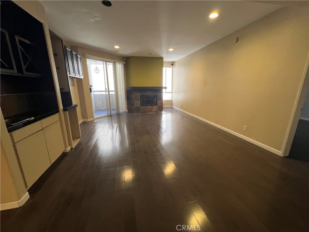1240 S Corning 108 Property Photo 10