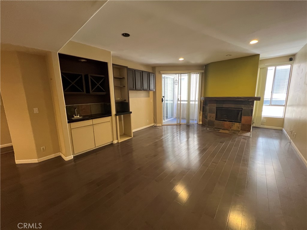 1240 S Corning 108 Property Photo 11