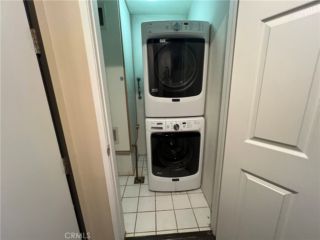 1240 S Corning 108 Property Photo 14