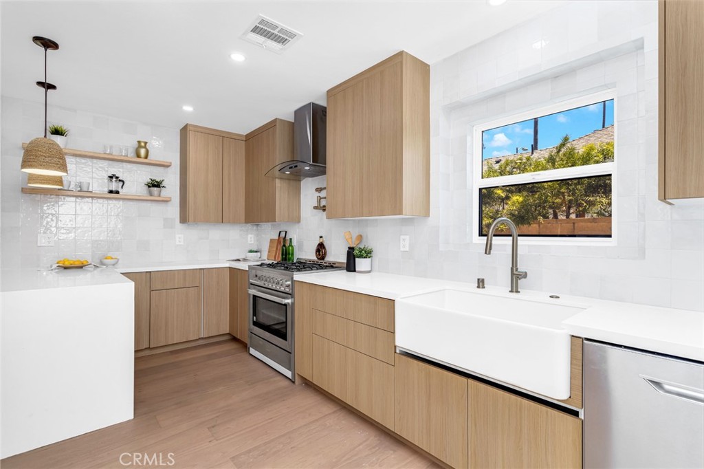 3641 Virginia Property Photo 15