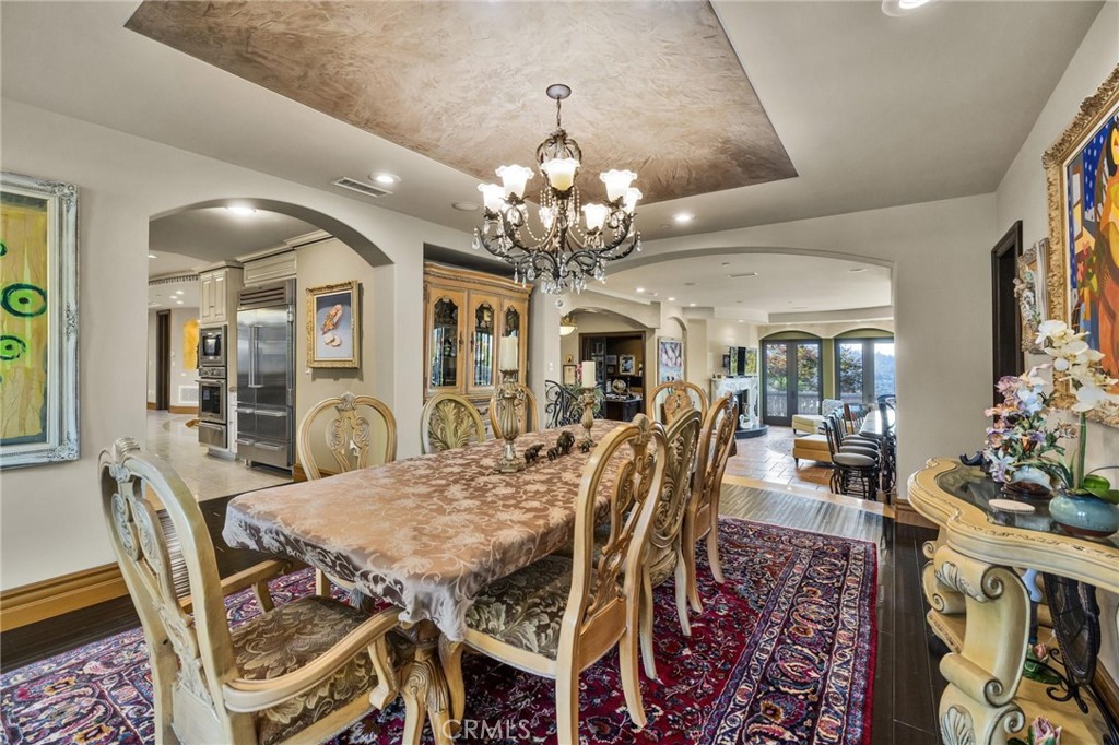 3388 Viewfield Property Photo 16
