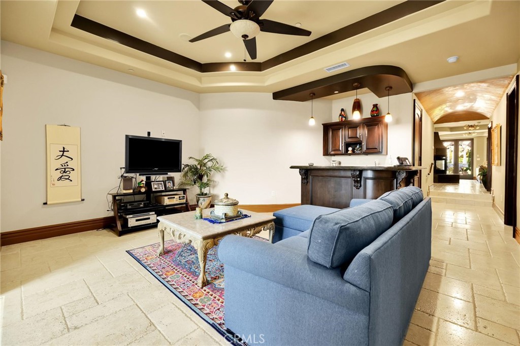 3388 Viewfield Property Photo 43