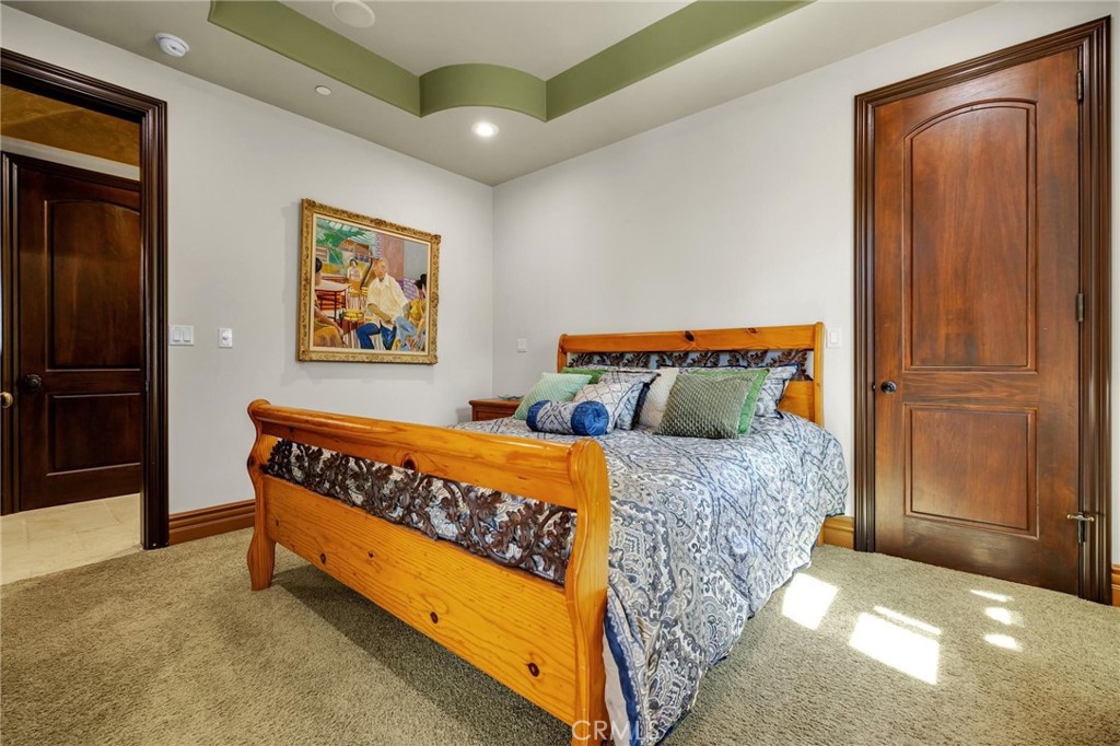 3388 Viewfield Property Photo 47