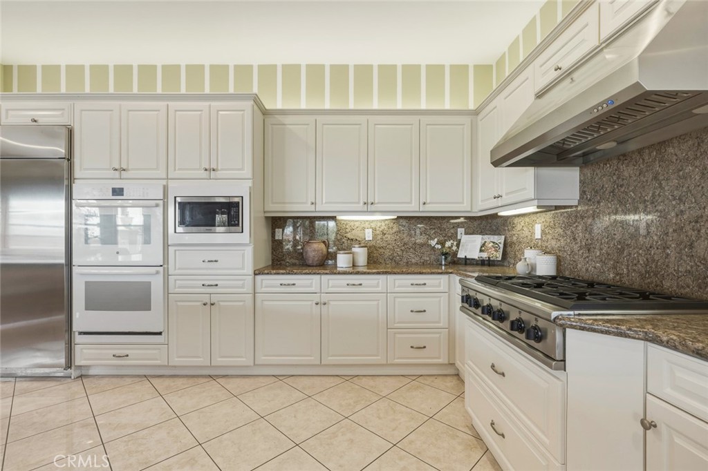 30 Sail View Property Photo 25