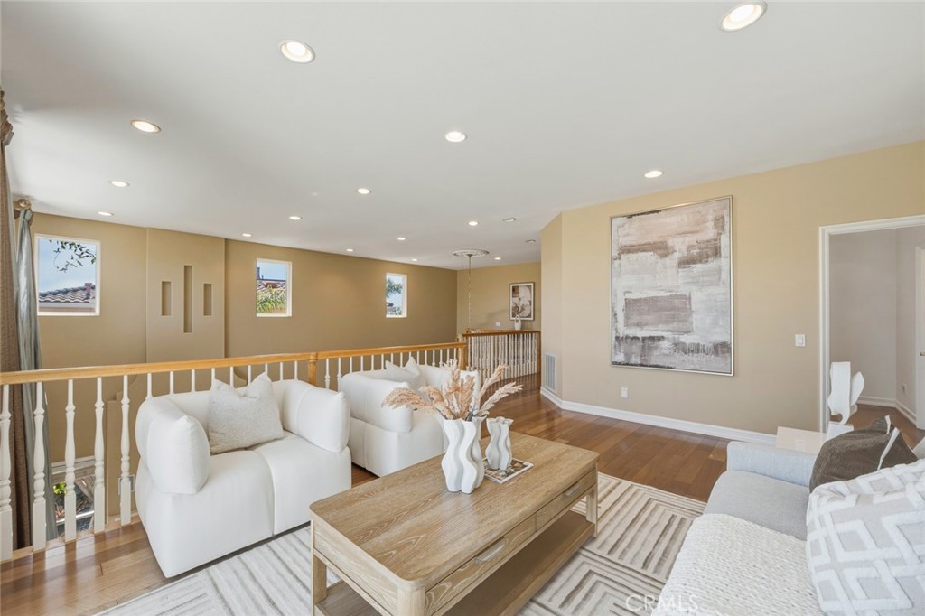 30 Sail View Property Photo 34