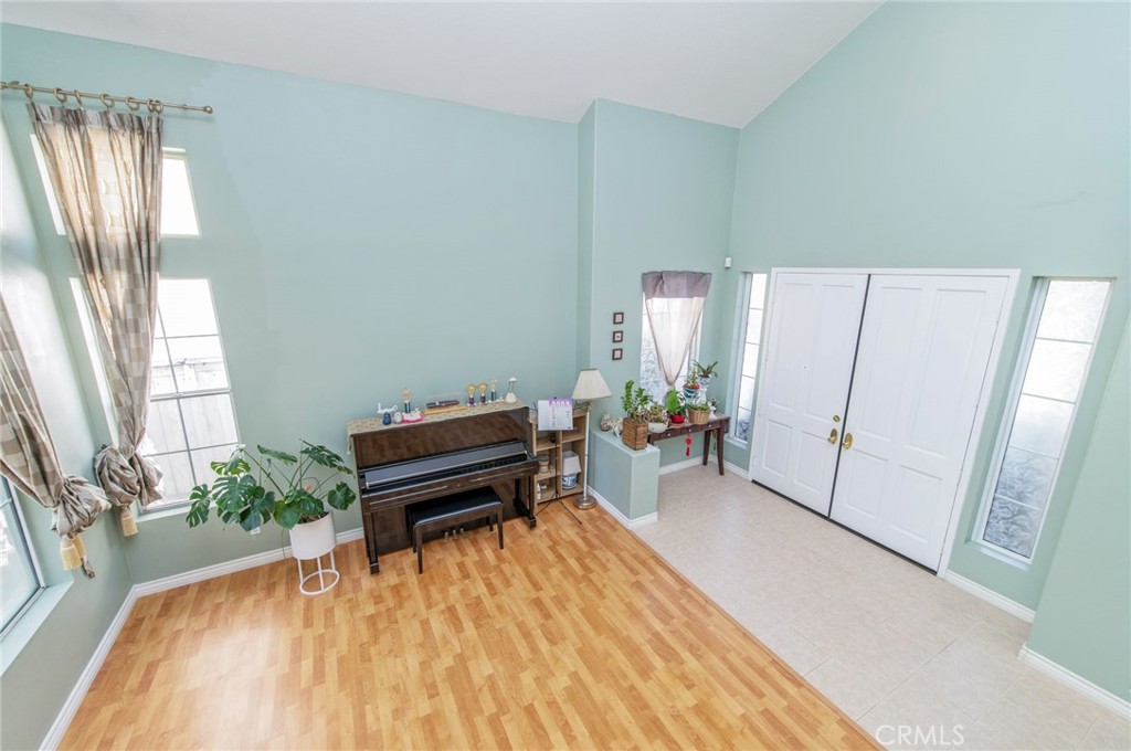 18820 Leesbury Property Photo 30