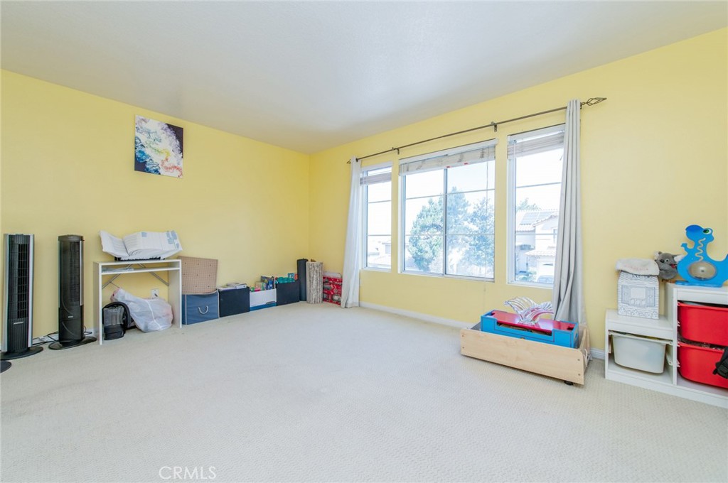 18820 Leesbury Property Photo 45