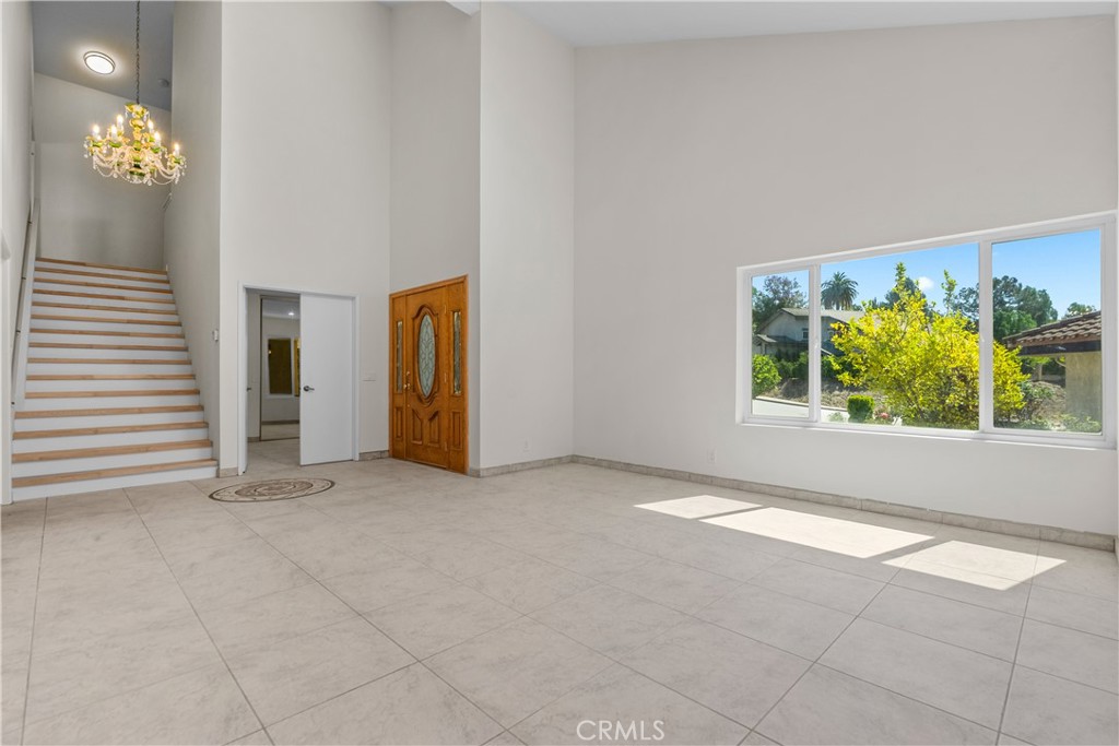 986 Calle Primavera Property Photo 4