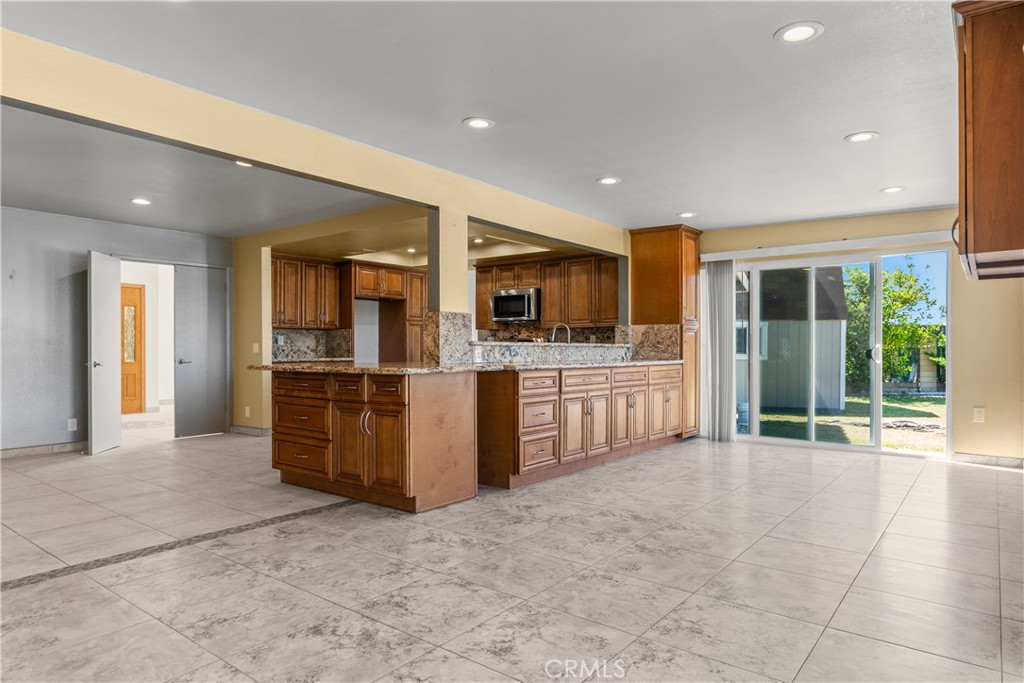 986 Calle Primavera Property Photo 15