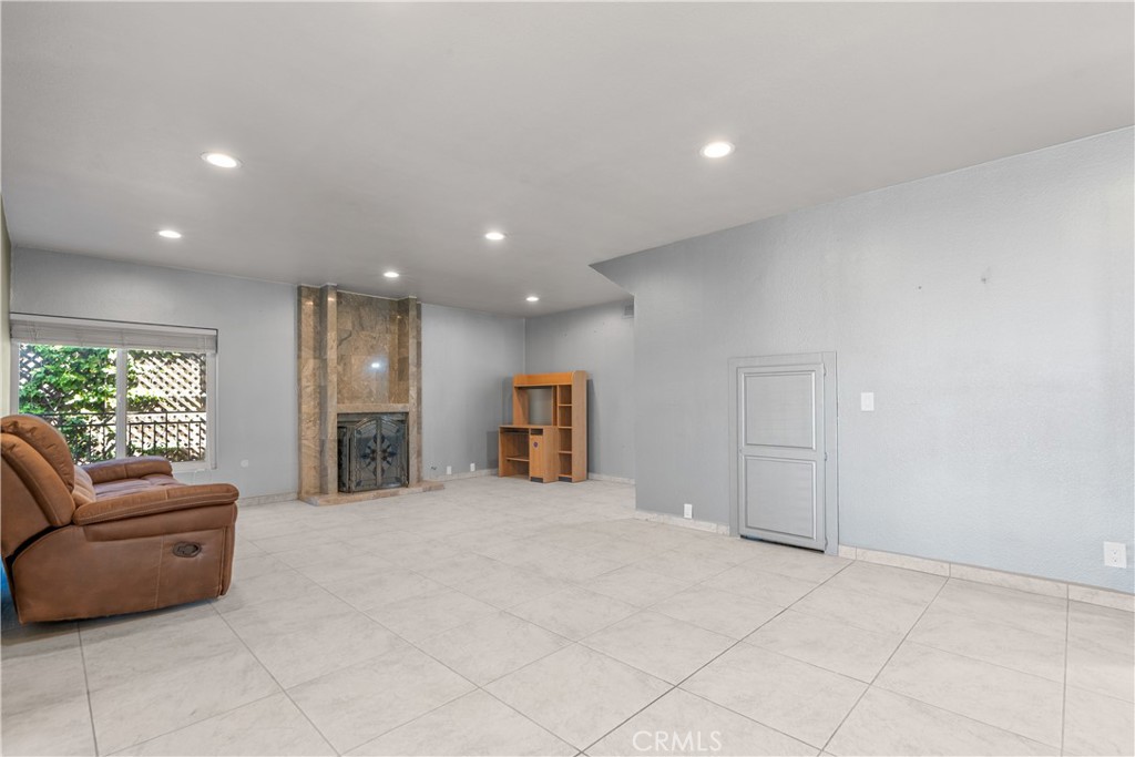 986 Calle Primavera Property Photo 17