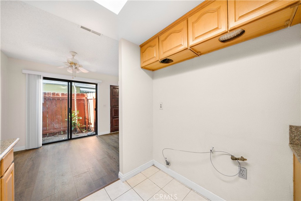 5133 Tyler D Property Photo 12