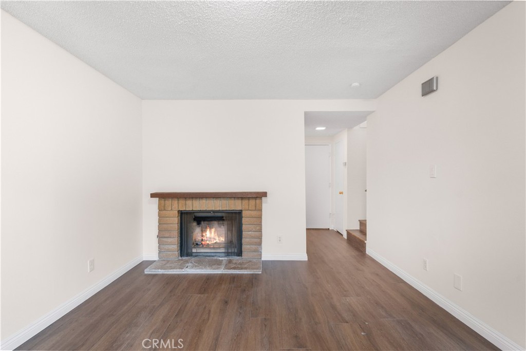 5133 Tyler D Property Photo 13