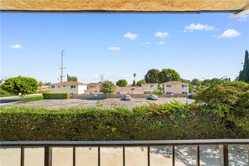 5133 Tyler D Property Photo 25