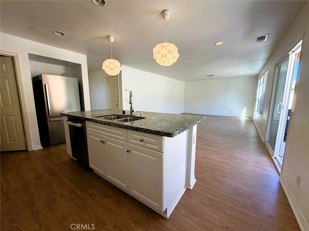 2612 Mulberry Lane Property Photo 3