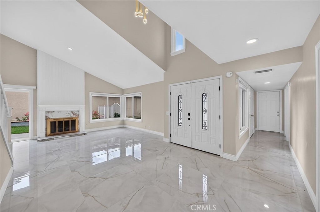 61 Sparrowhawk Property Photo 1