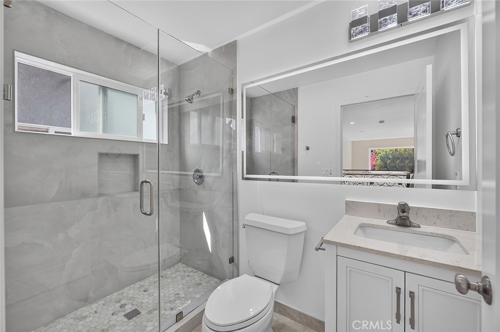 61 Sparrowhawk Property Photo 14