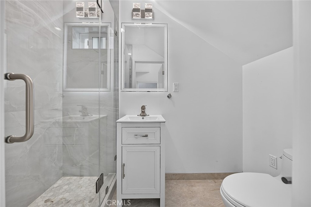 61 Sparrowhawk Property Photo 20