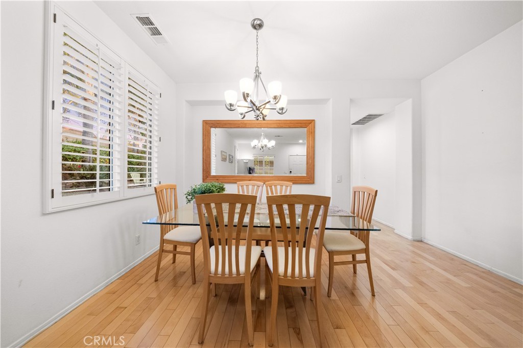 26 Appleglen Property Photo 12