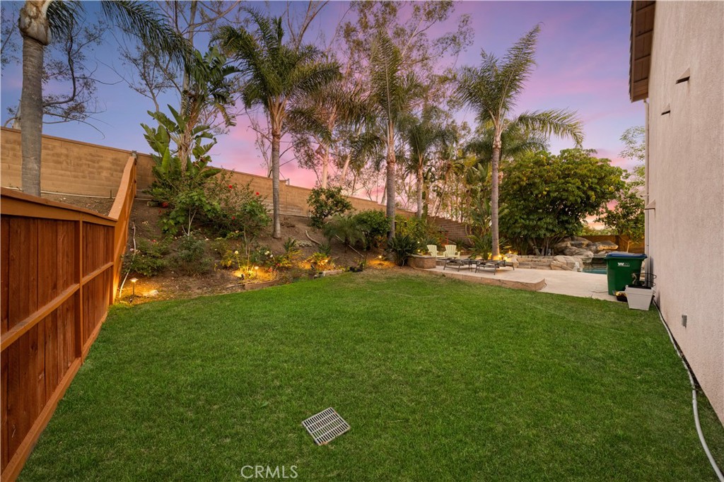 26 Appleglen Property Photo 45