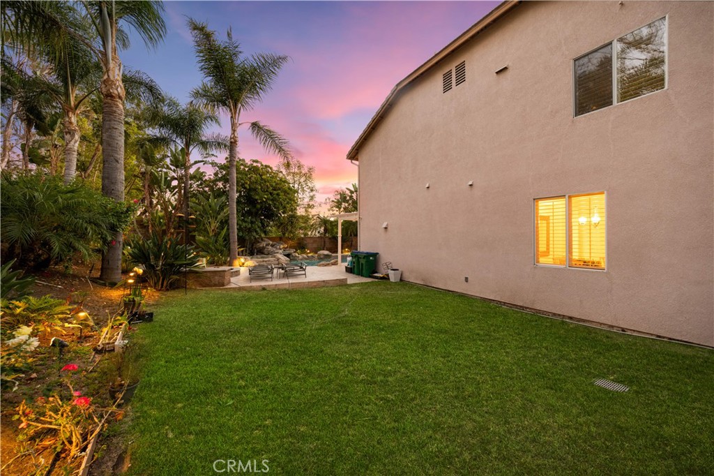 26 Appleglen Property Photo 46