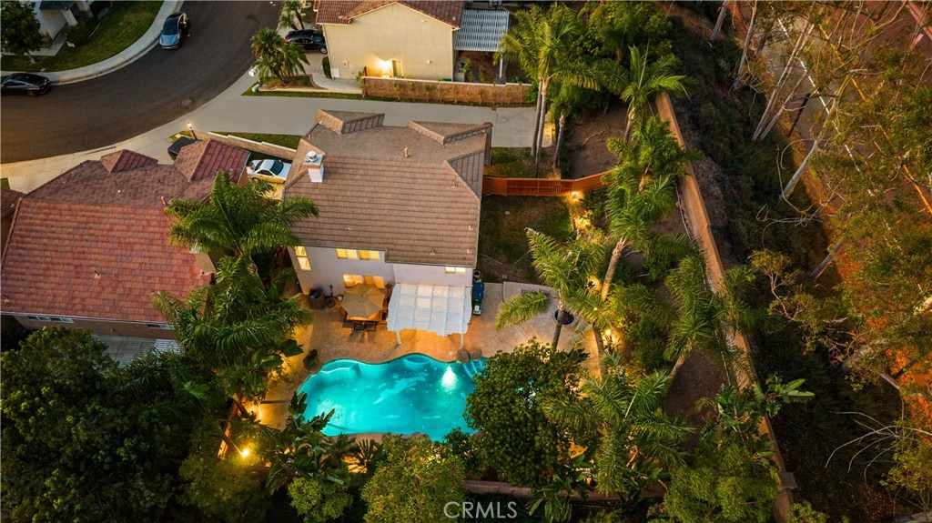 26 Appleglen Property Photo 48