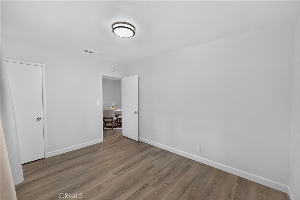 300 N Marengo Ave Property Photo 28